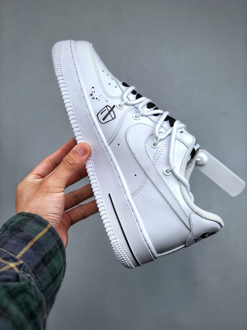 Nike Air Force 1 Shoes